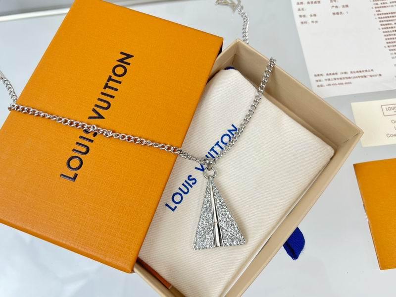 LV Necklaces 177